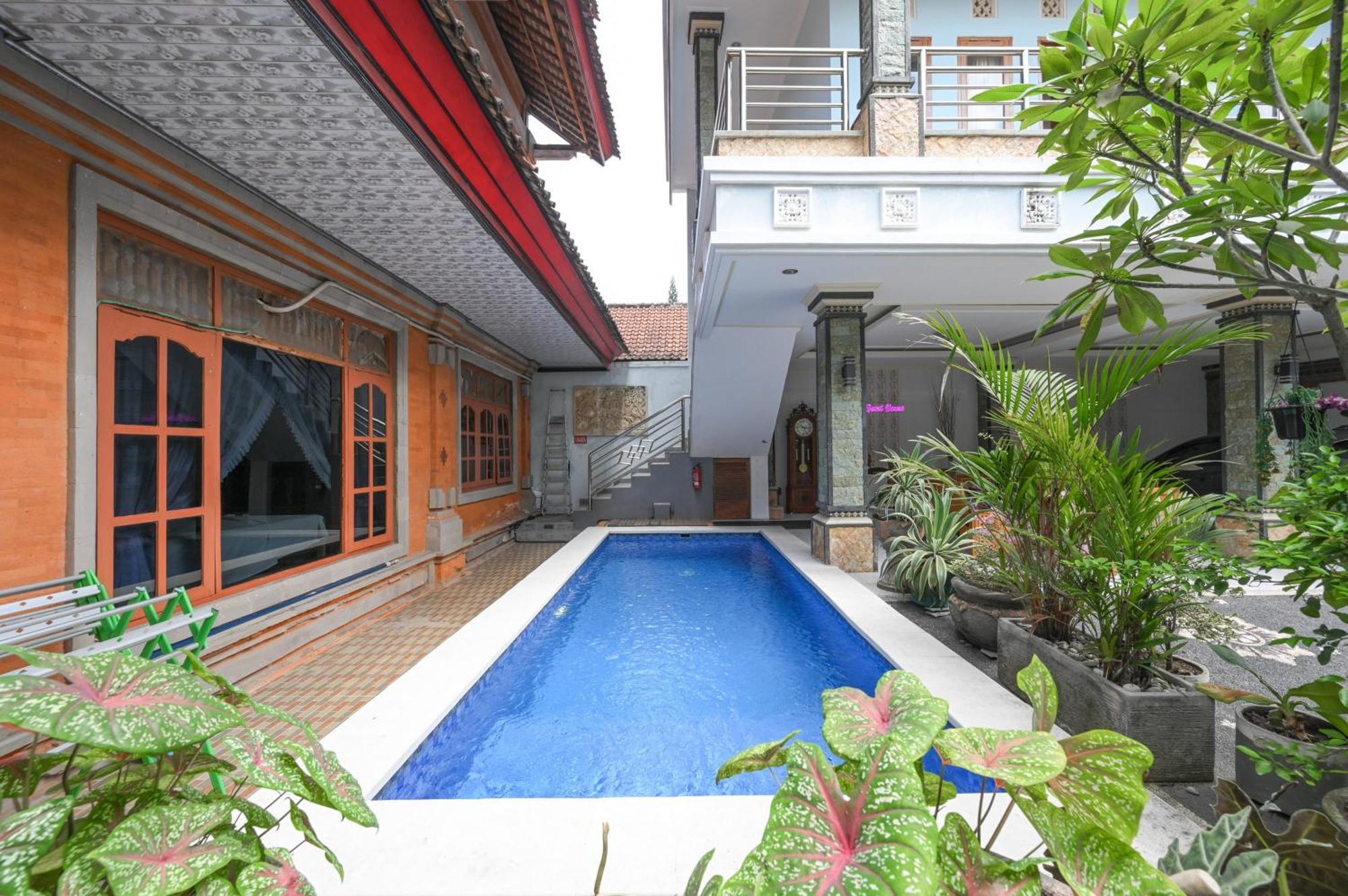 Ceria Guesthouse Seminyak Mitra Reddoorz מראה חיצוני תמונה